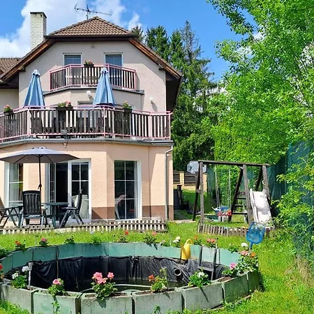 Villa Wellness U Prahy *