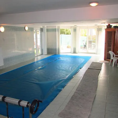 Villa Wellness Villa U Prahy Cercany