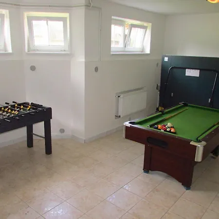Wellness Villa U Prahy Villa *
